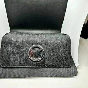 Michael Kors black Fulton Carryall wallet